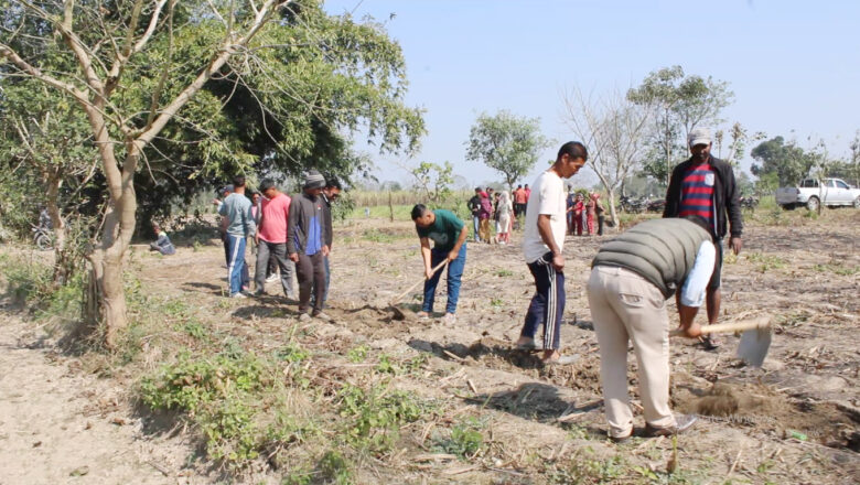 दशगजा क्षेत्रमा नेपाली जग्गामा अतिक्रमण, भारतियहरुले गरेको सिमाङकन स्थानियबासीहरुले भत्काए