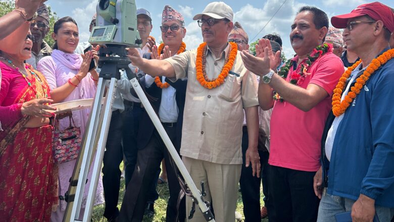 भीमदत्त नगरपालिकामा पनि जग्गाको नापनक्सा गर्ने कार्यले पायो निरन्तरता, असार मसान्तभित्र झण्डै चार हजार लालपुर्जा वितरण गरीने