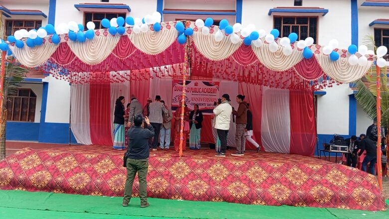 एमविविएसमा नाम निकाल्न सफल दुई विद्यार्थीलाई डाईमण्ड पब्लिकद्धारा सम्मान