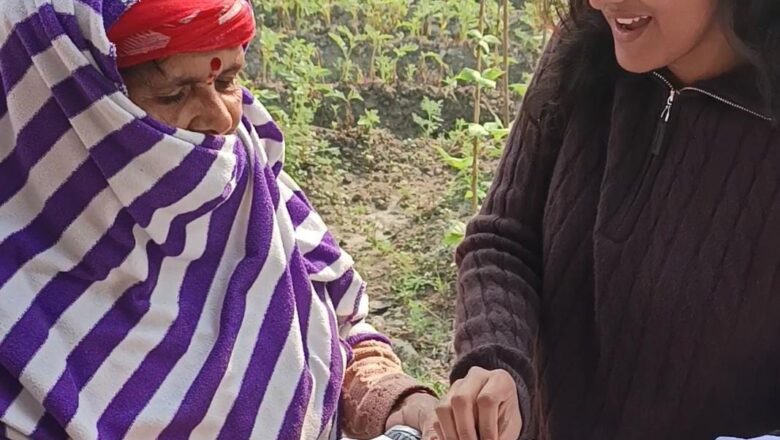 कोराभित्र पिता, घरदैलोमा छोरीहरू : शोकबीचको चुनावी यात्रा