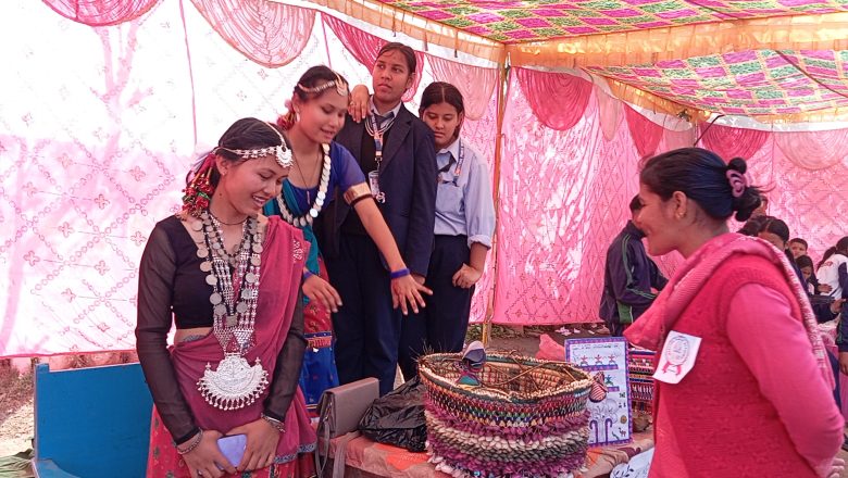 राना थारु संस्कृति र विद्यार्थीको सिर्जनशीलता झल्कियो वेस्टर्न पब्लिक एकेडेमीको फुडफेष्टमा