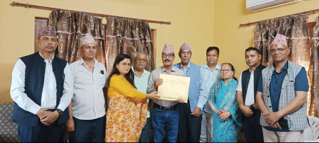 भीमदत्तद्धारा शिक्षक दरबन्दी मिलान गर्न गठित कार्यदलले बुझायो प्रतिवेदन, एकलाई अपग्रेड ६ लाई मर्ज गर्ने सुझाव