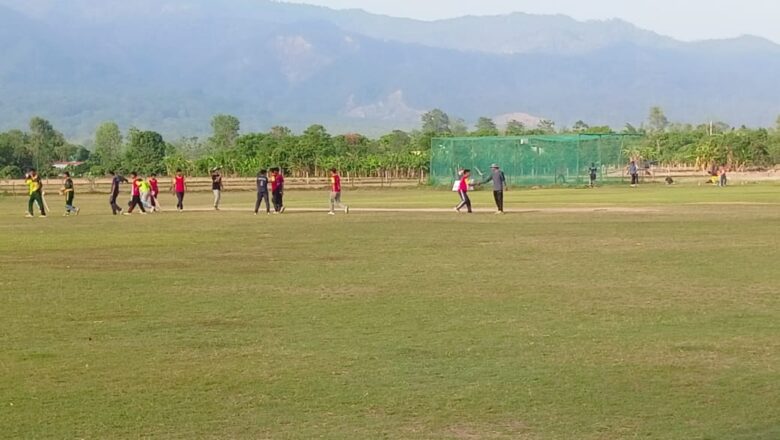 भीमदत्त अन्तर मावि स्तरीय टि–२० क्रिकेट प्रतियोगिता : फाईन प्रवेश गर्न होली फेम्ली र मर्निङ्ग ग्लोरी भिड्दै