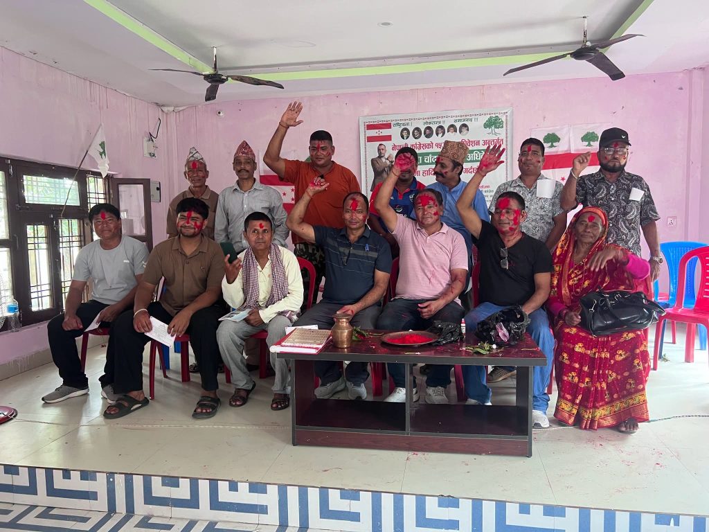काँग्रेसको दोधारा चाँदनी नगर सभापतिमा लोक बहादुर चन्द चयन